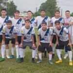 Semifinales bajo la lluvia: Barracas y Victoria sacaron ventaja en el fútbol curuzucuateño